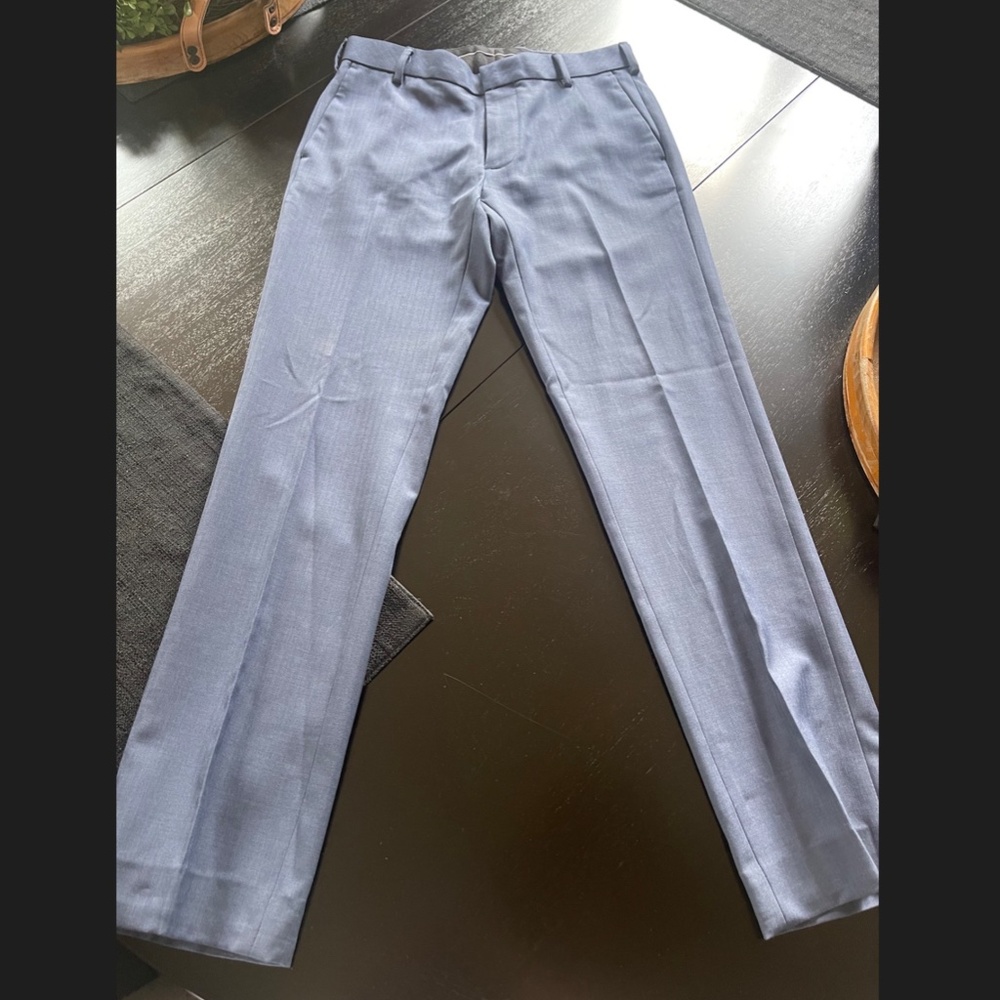 Mens VanHeusen Dress pants. Dusty cornflower blue. Slim 28x32.